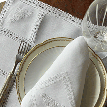 Load image into Gallery viewer, Lace flowers embroidered 100% linen placemat with napkin 