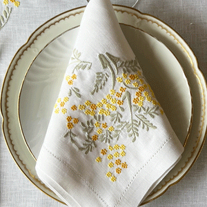 100% linen embroidered forget-me-not placemat with napkin