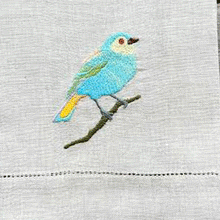 Carregar imagem no visualizador da galeria, Toalha de Visita Pássaro Blue bordada 26x45cm unidade