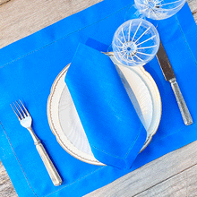 Load image into Gallery viewer, Plain White Ajour Placemat Set 100% linen ajour with napkin