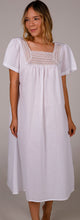 Load image into Gallery viewer, 100% cotton Dentelle nightgown