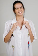 Load image into Gallery viewer, Chemise Day by Day Tropical Birds 100% cotton