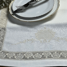 Load image into Gallery viewer, Crivo Laços Table Centerpiece 50x1.60m 100% ivory linen 