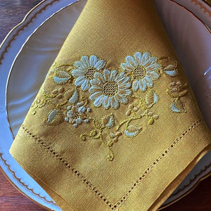 Embroidered floral napkin 40x40cm 100% mustard linen unit