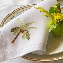 Load image into Gallery viewer, 100% linen Açaí placemat with napkin 