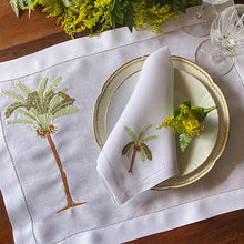 Load image into Gallery viewer, 100% linen Açaí placemat with napkin 