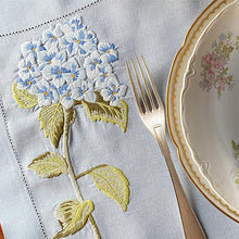 Load image into Gallery viewer, Blue Hortência Placemat Set 100% vintage blue linen with napkin 