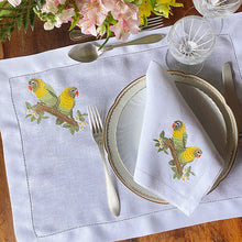 Load image into Gallery viewer, 100% linen tropical Maritaca placemat with napkin