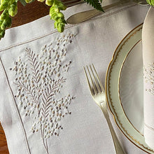 Load image into Gallery viewer, 100% linen embroidered silver drop placemat with napkin 