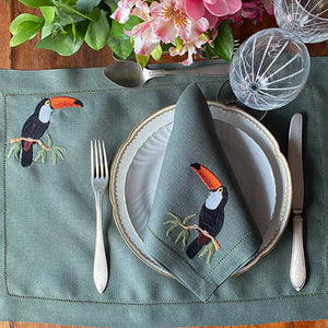 Tropical Tucano placemat 100% moss green linen with napkin