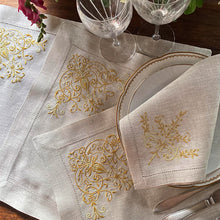 Load image into Gallery viewer, Natural beige Versailles placemat 100% linen with napkin