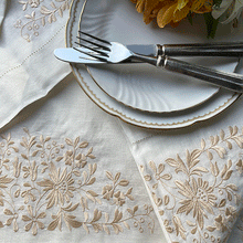 Load image into Gallery viewer, Embroidered Venise Tablecloth 1.70X2.50m rectangular 100% beige linen without napkin