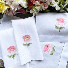 Load image into Gallery viewer, Embroidered Rose Flower Guest Towel 26x45cm 100% linen - unit