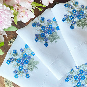 Embroidered blue daisies guest towel 100% linen 26x45cm