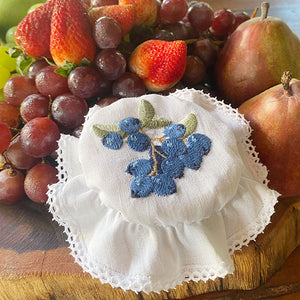 Blueberry glass lid embroidered with lace